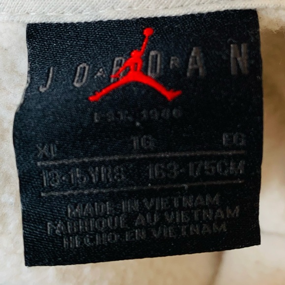 Jordan Logo Hoodie - Picture 8 of 10